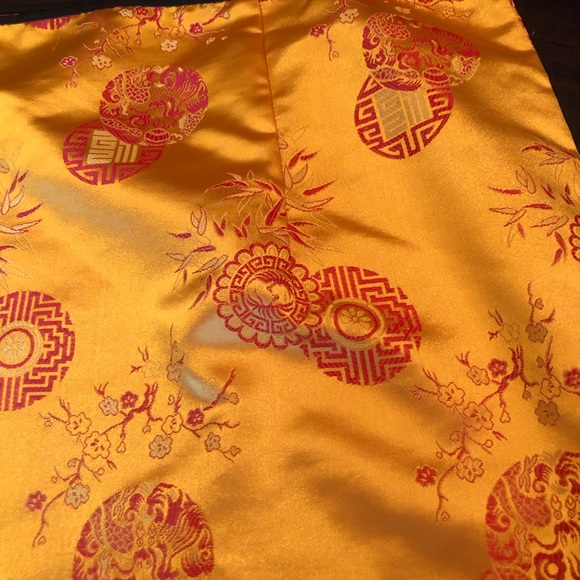 Custom made Yellow Asian Skirt XL - Picture 5 of 8